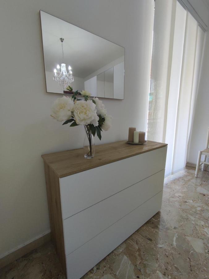 Appartamento Delizioso Con Terrazzo In Centro-Delicious Apartment With Terrace サンレモ エクステリア 写真