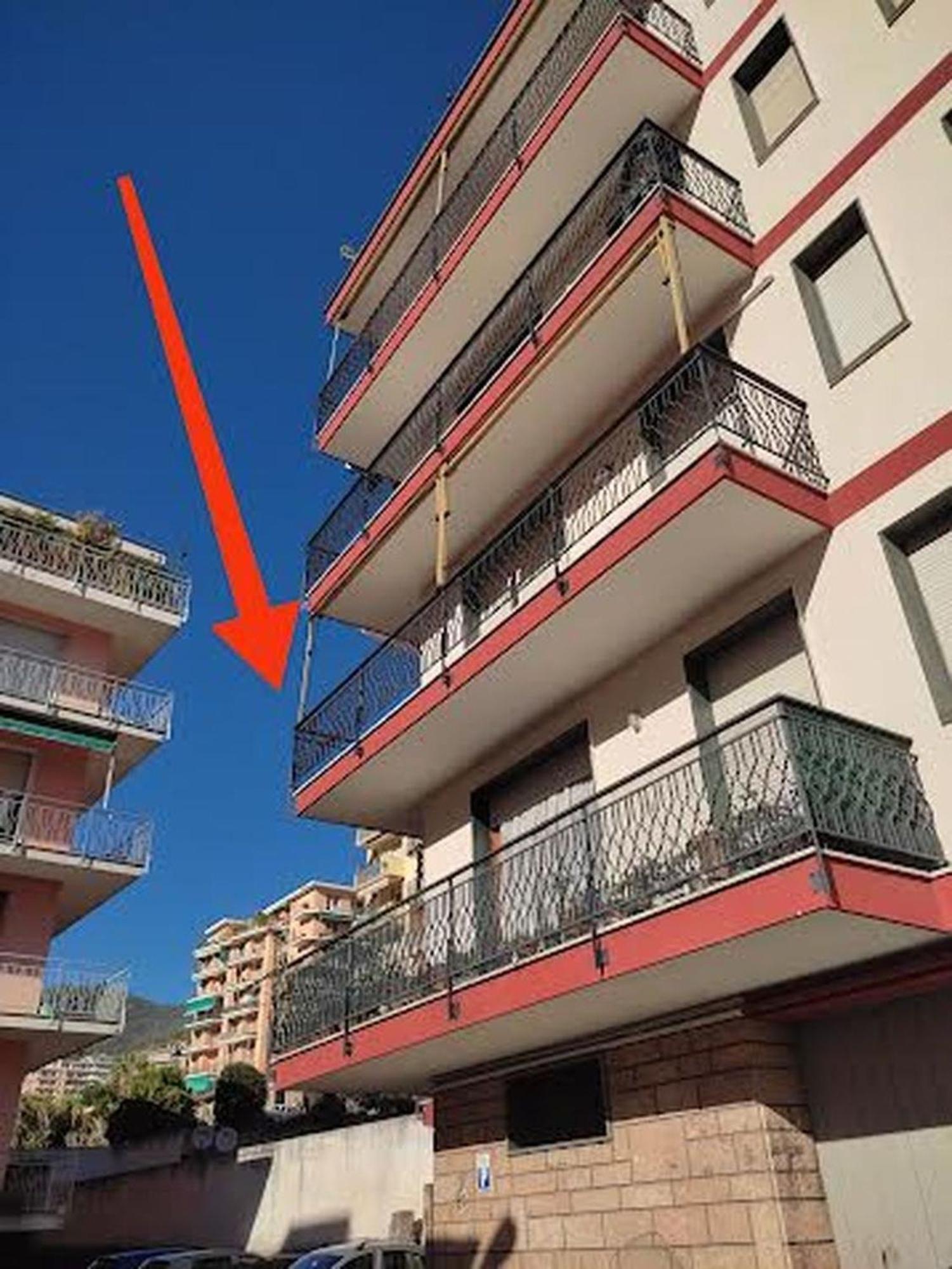 Appartamento Delizioso Con Terrazzo In Centro-Delicious Apartment With Terrace サンレモ エクステリア 写真